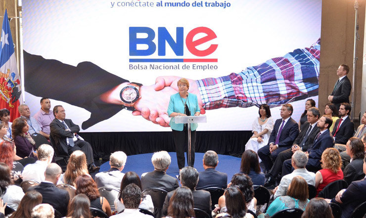 La presidenta Michelle Bachelet inauguró el nuevo portal de empleo de Chile, desarrollado por Altia.