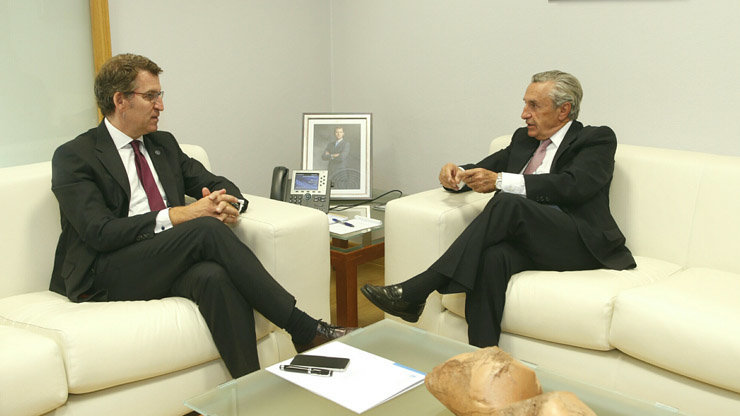 El presidente de la Xunta y el de la CNMC, en su reunión.