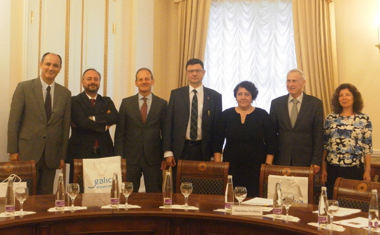 Una delegación gallega fue recibida por las autoridades de San Petersburgo.