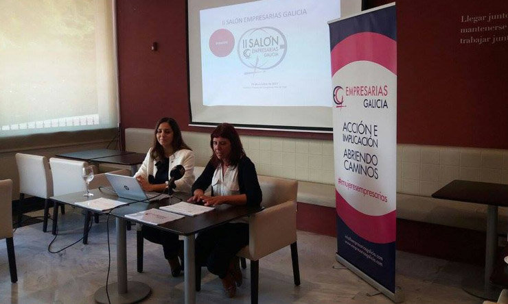 La presidenta de Empresarias Galicia, Susana Pérez, y la secretaria, Paula Suárez, presentaron el II Salón.