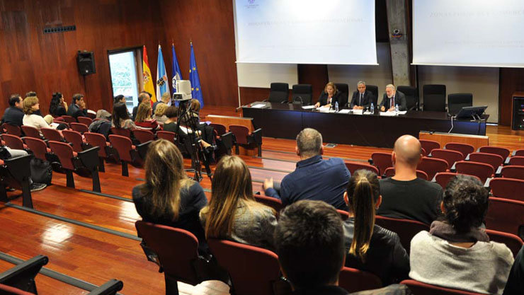 Jjornadas sobre &#34;Las implicaciones de las zonas francas en el comercio internacional&#34; en la Facultad de CC.Jurídicas y del Trabajo del campus de Vigo./DUVI.