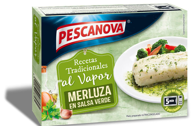 Envase de una de las variedades de la nueva gama de recetas tradicionales de merluza al vapor de Pescanova.