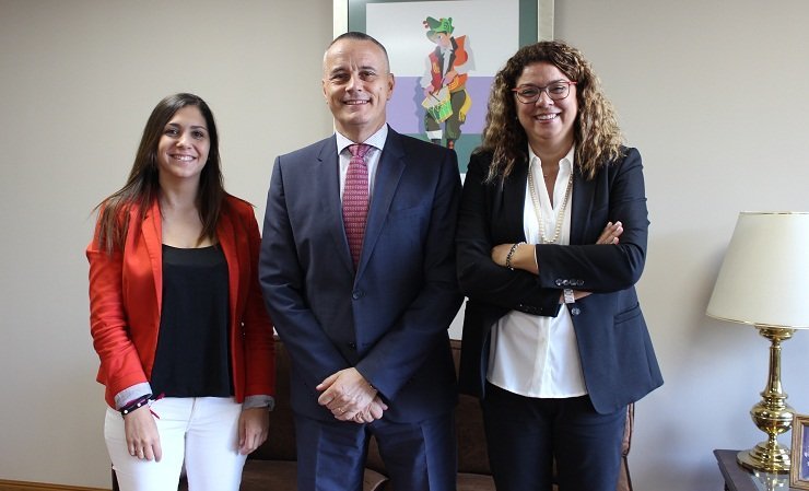 Susana Pérez, Jorge Cebreiros y Mar Ferrero, en su reunión en la sede de la CEP.