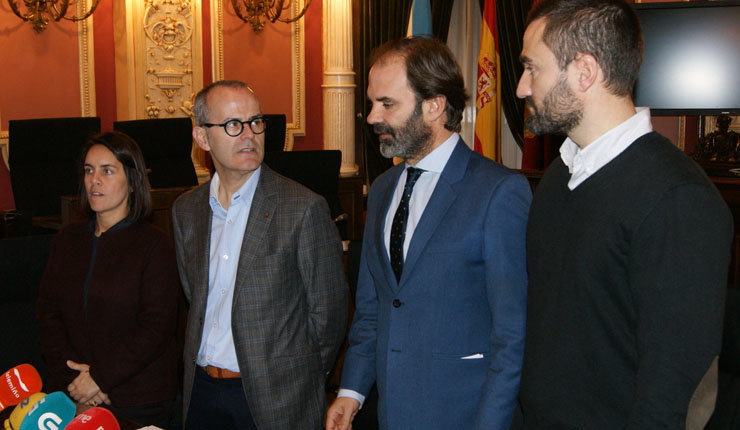 Patricia Argerey, Jesús Vázquez, Julio Masid y Alberto Sánchez, en la presentación de la UMI (CIGAT)-Biofactoría./P.L.