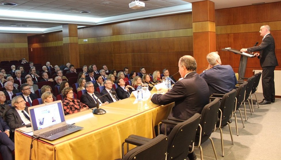 Asamblea general ordinaria de la Confederación de Empresarios de Pontevedra.