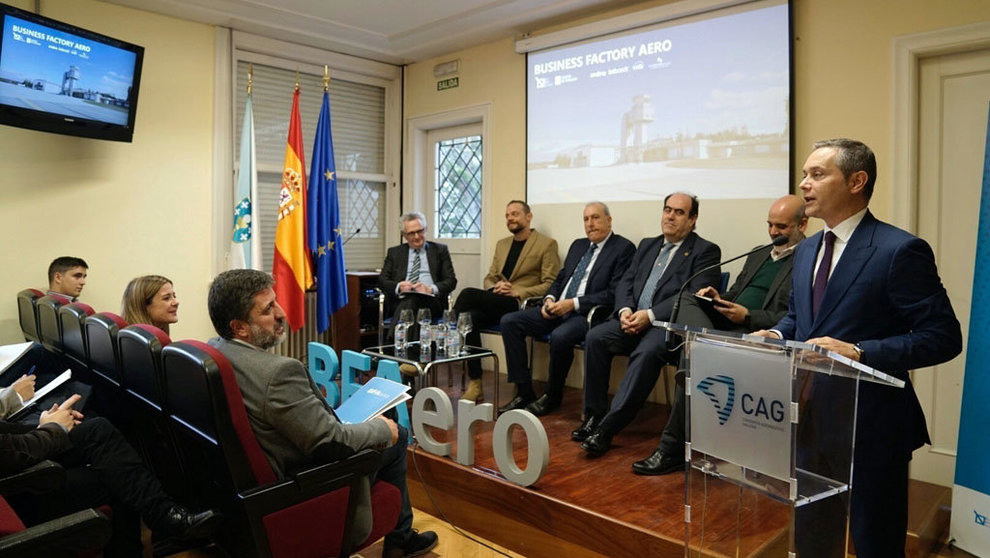 El presidente del Consorcio Aeronáutico, D. Enrique Mallón, presentó la nueva aceleradora aeronáutica y aeroespacial, BFAero.