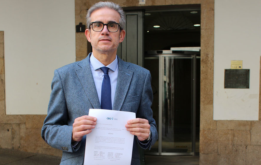 José Manuel Díaz Barreiros inscribe su candidatura a las elecciones de la CEG.