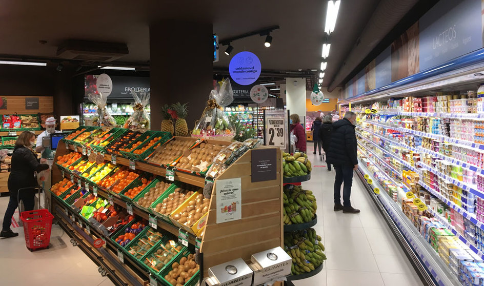 Nuevo Supermercado Gadis de Orillamar, A Coruña.