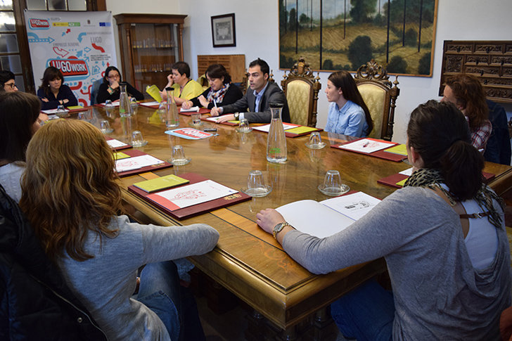 Reunión del diputado lucense Pablo Rivera Capón con representantes de la Asociación de Mujeres Empresarias.