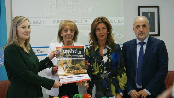 Enma González, Marisol Novoa, Marisol Díaz e Ángel López, na presentación de Previsel./P.L.