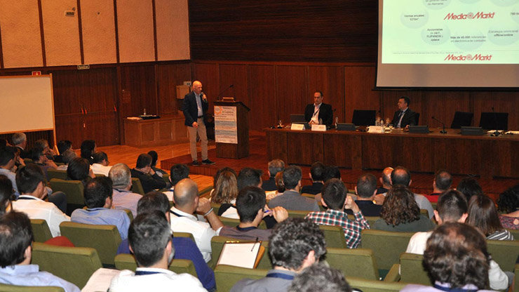 XXV Seminario de Logística en la Escuela de Ingeniería Industrial de la Universidad de Vigo./DUVI.