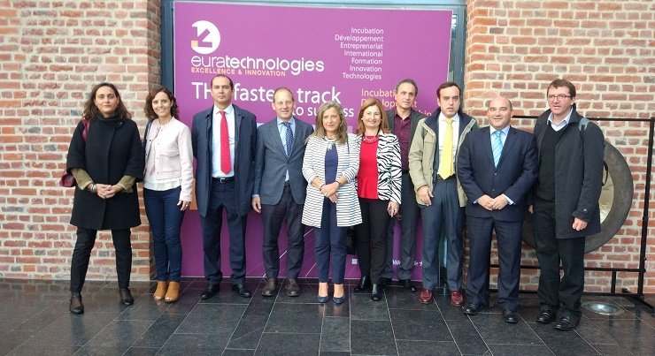 La delegación gallega en su visita a EuraTechnologies.