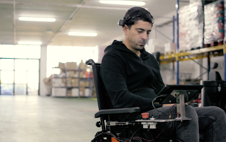 Prototipo de la silla de ruedas inteligente que desarrolla Handytronic.