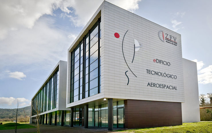 Edificio tecnológico aeroespacial del parque empresarial de Porto do Molle (Nigrán).