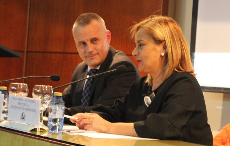Jorge Cebreiros y Carmela Silva, quien clausuró la asamblea de la CEP.
