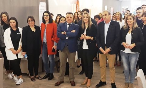 Venancio Salcines, Lara Méndez y Darío Campos, en la inauguración de la I Feria de Empleo Universitario de Lugo.