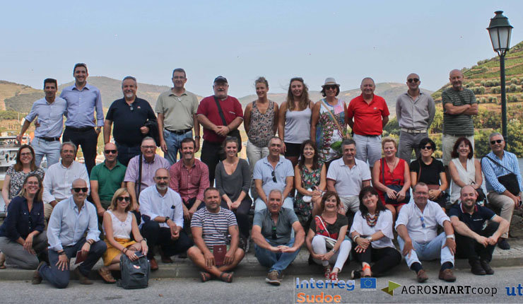 Asistentes a la reunión transnacional de coordinación del proyecto AGROSMARTcoop en AgroSemana Portugal.