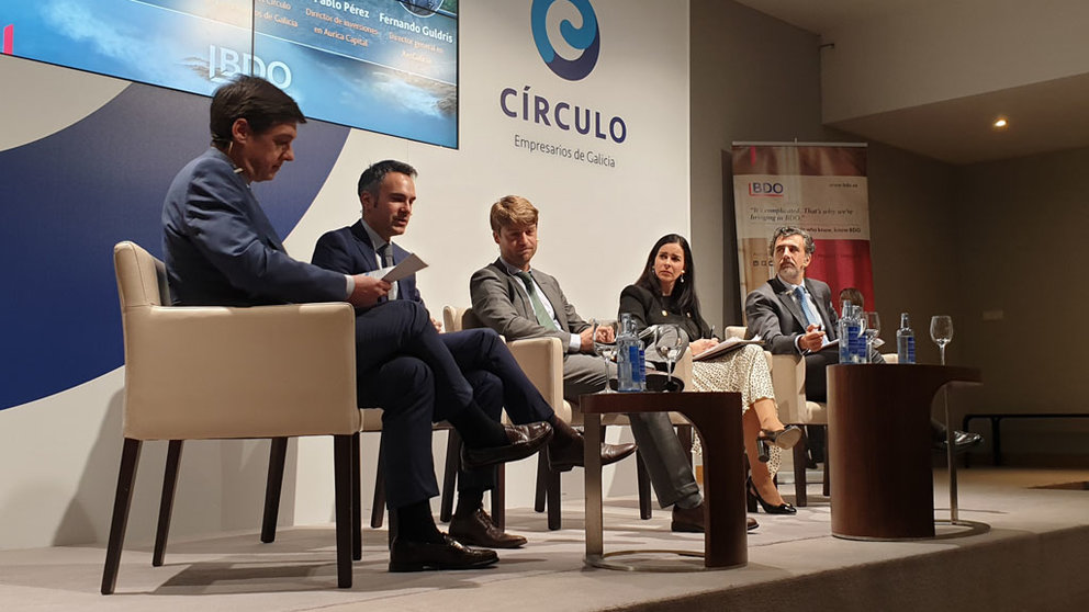 Debate sobre los atractivos de Galicia para la inversión privada, en la sede de Círculo en Vigo.