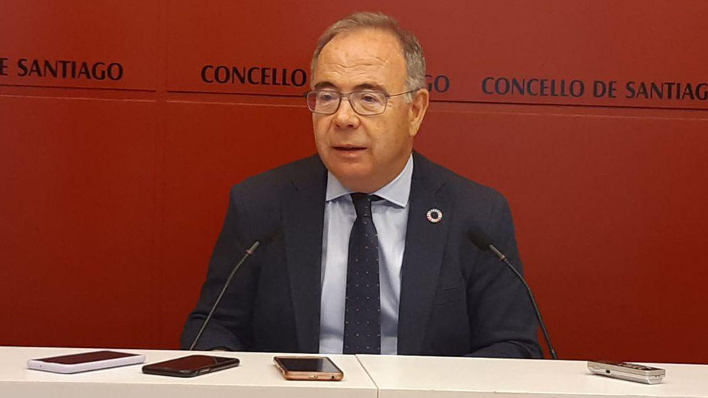 Xosé Sánchez Bugallo, alcalde de Santiago./WEB CONCELLO DE SANTIAGO.