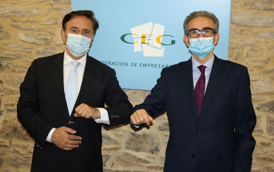 Pedro Rey y José Manuel Díaz Barreiros en su reunión en la sede de la CEG.