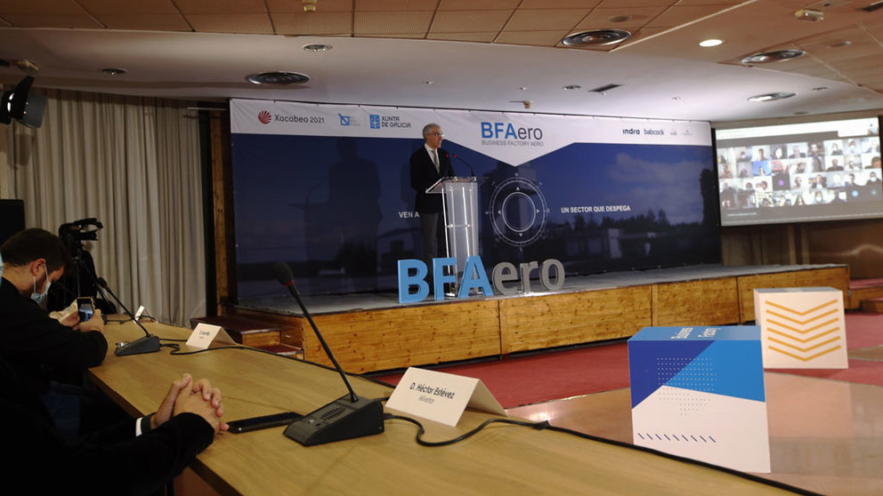 El vicepresidente económico de la Xunta, Francisco Conde, en la presentación de los proyectos seleccionados para la 3ª BFAero./PALLÓN.