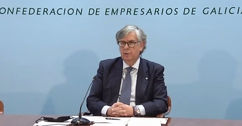 La rueda de prensa del nuevo presidente de la CEG, Juan Manuel Vieites, pudo seguirse presencial o telemáticamente.