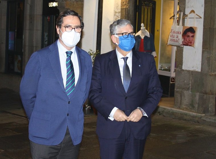 Antonio Garamendi y Juan Manuel Vieites, presidentes de la CEOE y CEG, respectivamente.