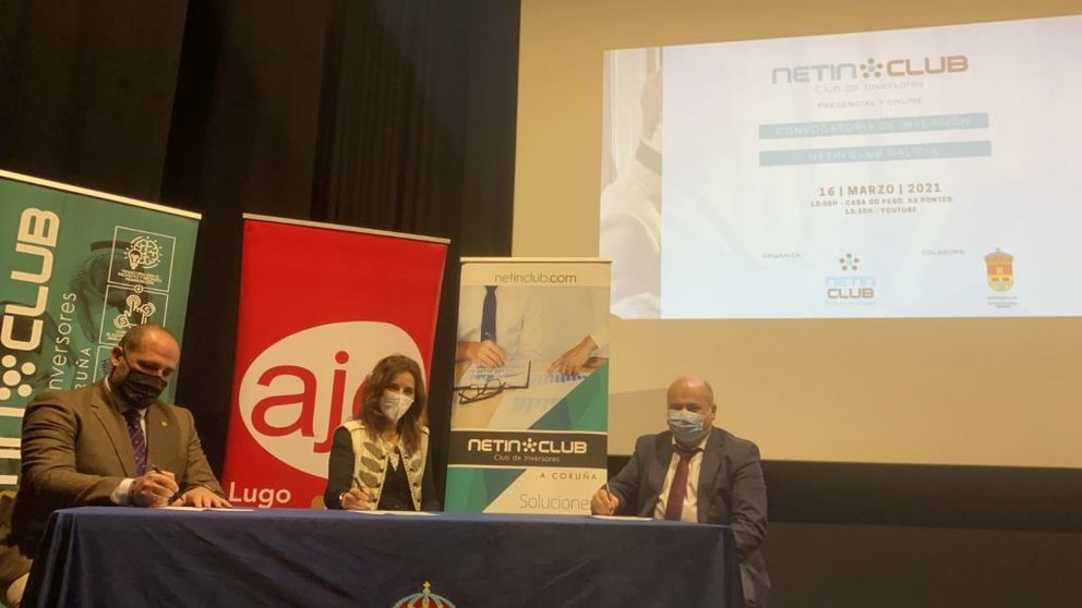 Enrique Saint-Gerons, consejero delegado de Netin Club, firmó un acuerdo de colaboración con Raquel López, presidenta de AJE Lugo.