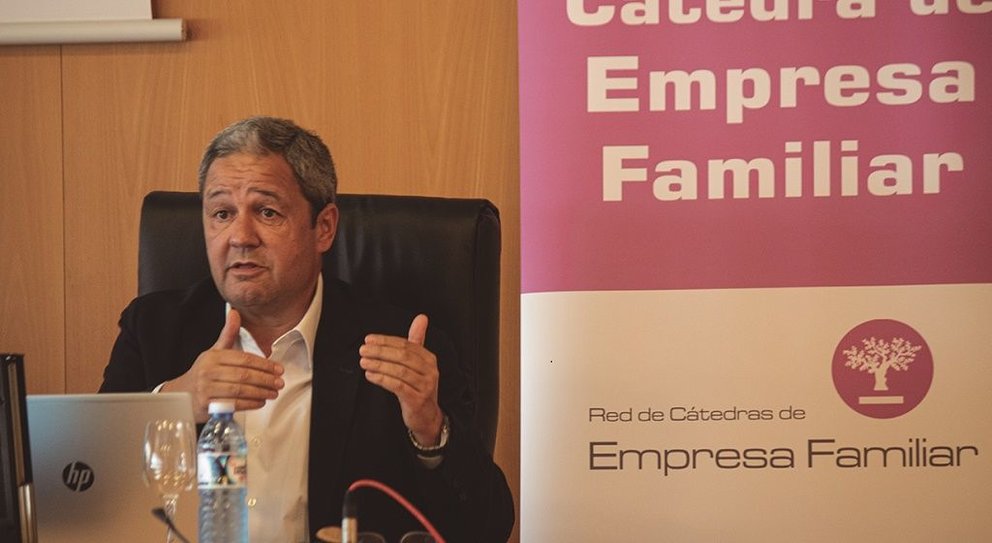 Tino Fernández salientou na UDC os valores da empresa familiar./G. LAMAS | PUNTO GA.