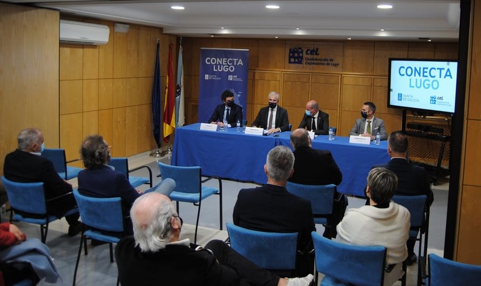El delegado de la Xunta en Lugo, el conselleiro de Economía, Empresa e Innovación, el secretario general de la CEL y el director del Igape presentaron "Conecta Lugo".