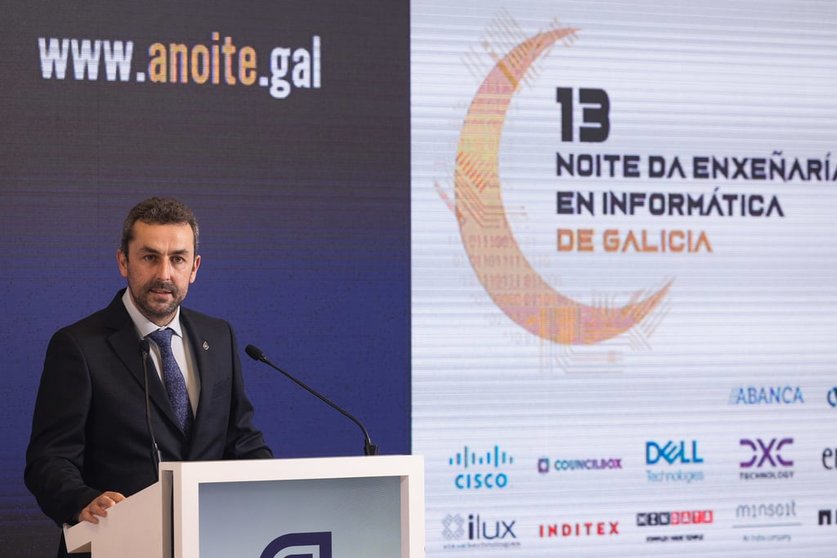 O presidente do CPEIG, Fernando Suárez, na celebración da 13ª Noite da Enxeñería en Informática de Galicia.