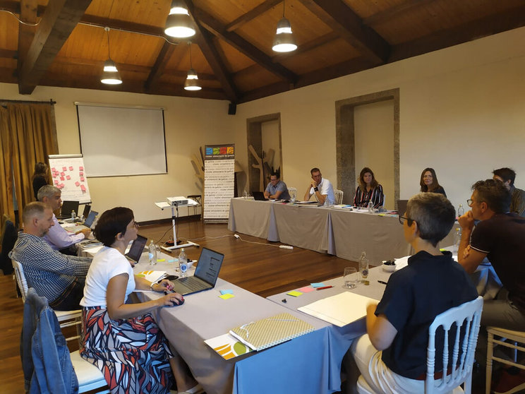 los miembros del consorcio de Food-scalEUp se reunieron en Santiago de Compostela para celebrar la primera reunión presencial del proyecto.