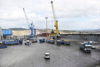 Punta Langosteira se consolida como el segundo del Puerto en carga y descarga.