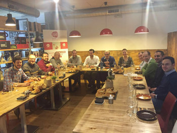 Desayuno de los jóvenes empresarios de Ourense con Jossé Luis Prada.
