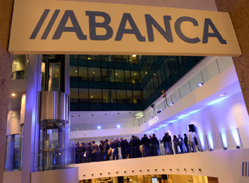 Nueva oficina de empresa de Abanca en Vigo.