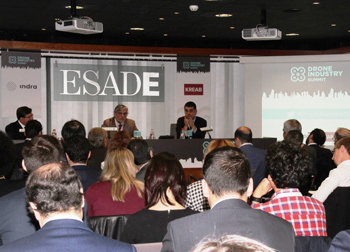 Manuel Varela en su intervención en el Drone Summit en Madrid.