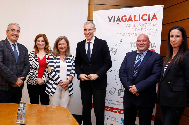 La presidenta de la Zona Franca de Vigo y el conselleiro de Economía presentaron la nueva edición de VíaGalicia.