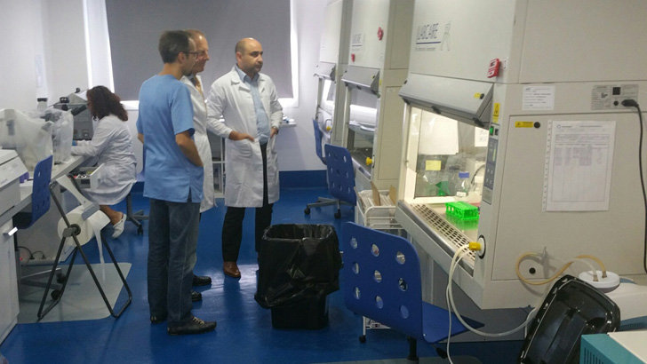 El director de Xesgalicia visitó en Arteixo Centauri Biotech.