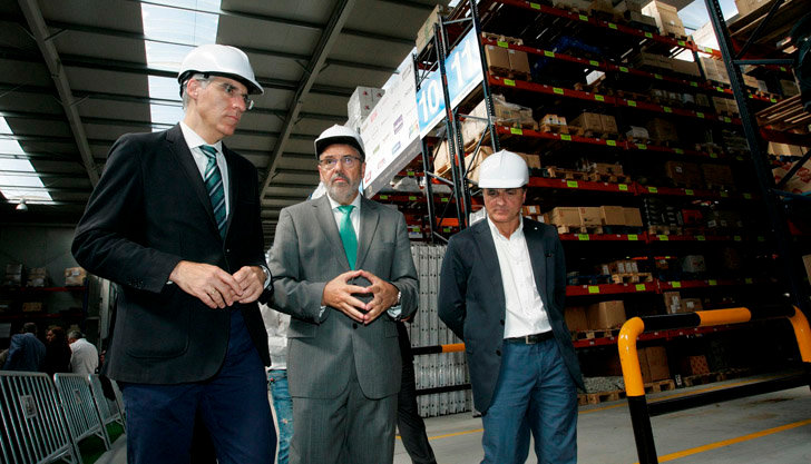 El conselleiro de Economía visitó en Fene las instalaciones de Unifersa.