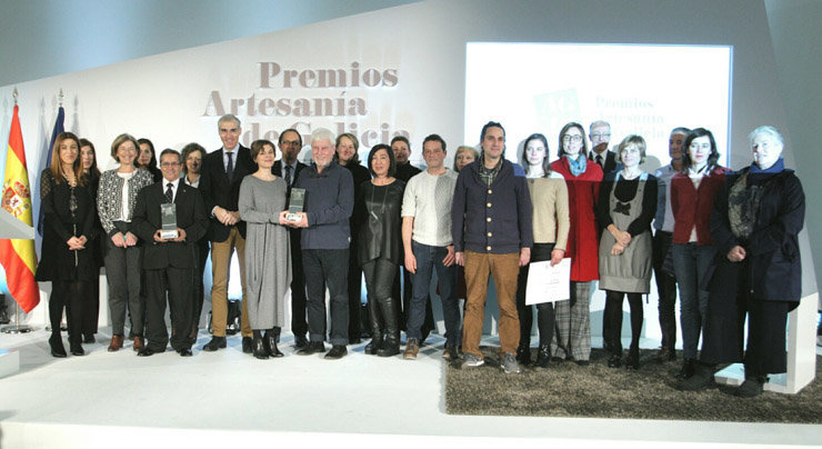 Foto de familia de los Premios Artesanía de Galicia./C.PAZ.