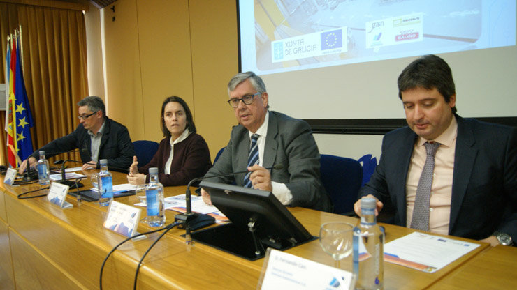 Carlos José Rodríguez, Patricia Argerey, Juan Vieites y Fernando Cao en la presentación de la unidad mixta de investigación./P.L.