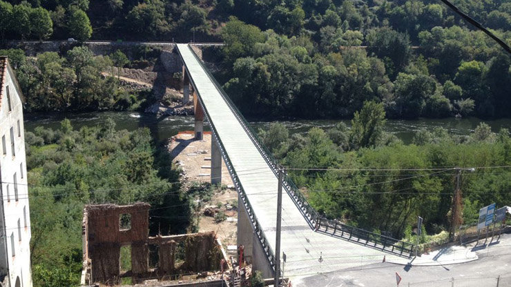 Puente sobre el Miño en Os Peares, obra adjudicada por la Xunta.