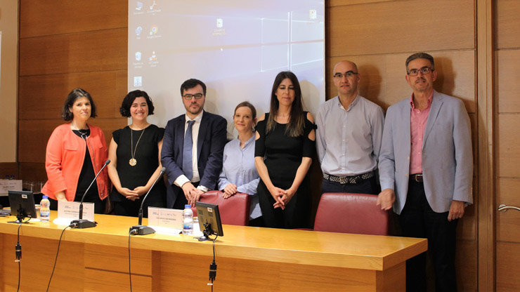 Los responsables del área internacional de Adolfo Domínguez, Estrella Galicia, Grupo Cuevas y Coren, junto al vicepresidente de la CEO.