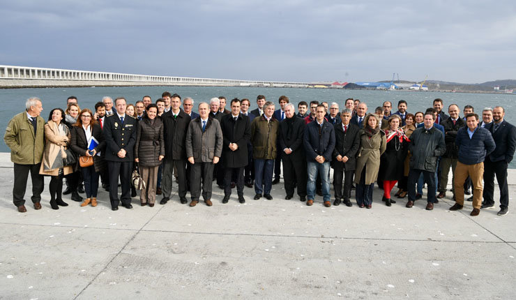Miembros de la comunidad portuaria que participaron en el Foro de Clientes del Puerto de A Coruña.