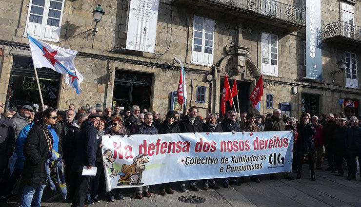 Unha protesta convocada pola CIG sobre as pensións, en Santiago./CIG.