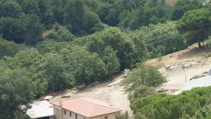 • El 85% de los casi 60.000 kilómetros de líneas eléctricas de la compañía en Galicia son aéreas y, por lo tanto, afectadas en gran medida por arbolado.