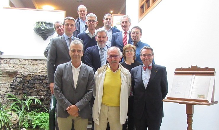 Los ex decanos homenajeados por el Consello Galego de Enxeñerías.