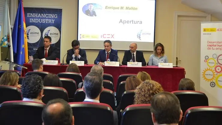 José Ramon
Regueira (Director Comercial de Nodosa Shipyards), D. Luis
Óscar Moreno (Consejero Económico y Comercial de España en
Rabat), D. Enrique M. Mallón Otero (Secretario General de
Asime), D. Sergio Prieto (Director Territorial de ICEX en Galicia)
y Dña. Lorena Rosende (Directora General de Itera Técnica).