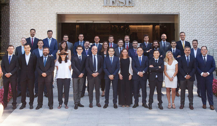 Promoción PDD Galicia 2018 en la sede del IESE en Madrid.