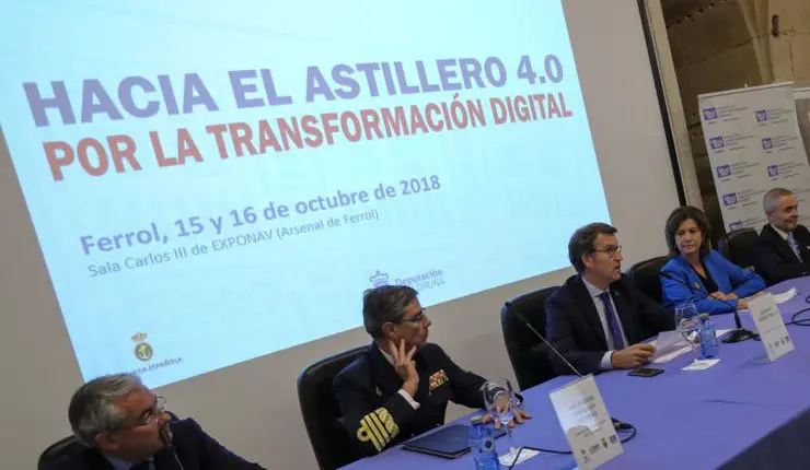 En el centro, el presidente de la Xunta y la presidenta de Navantia, en la inauguración de la jornada en Exponav, Ferrol.